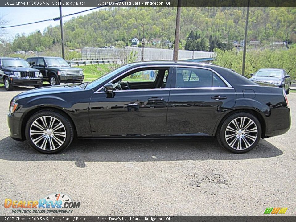 2012 Chrysler 300 S V6 Gloss Black / Black Photo #2