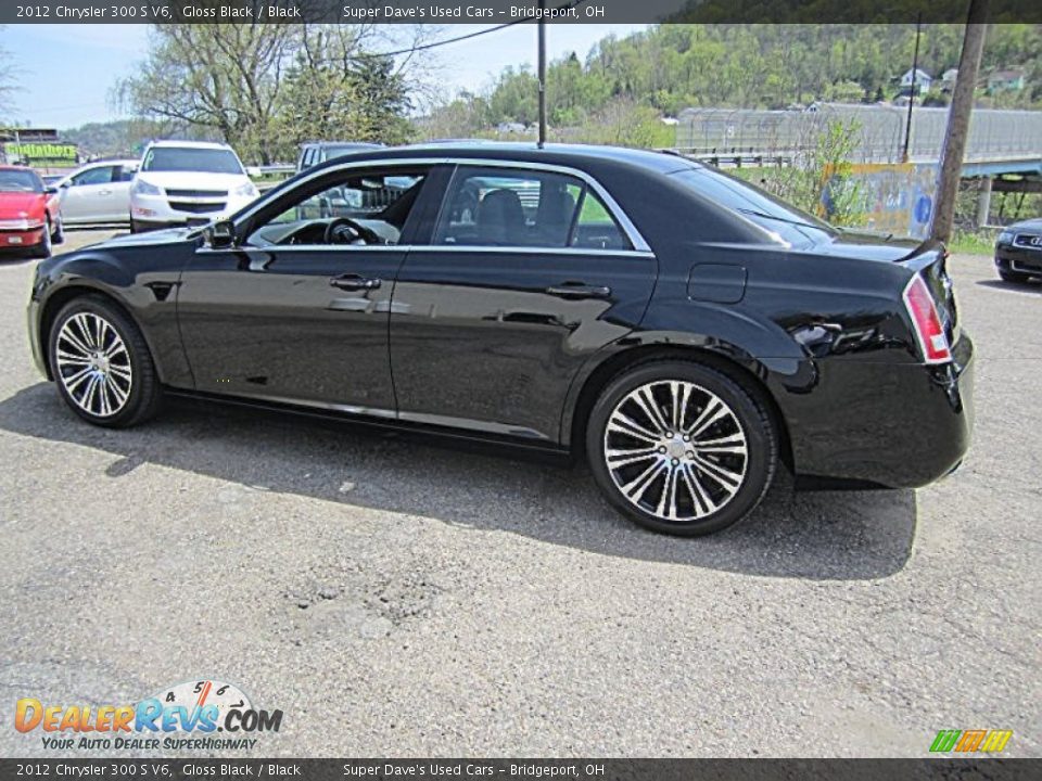 2012 Chrysler 300 S V6 Gloss Black / Black Photo #3