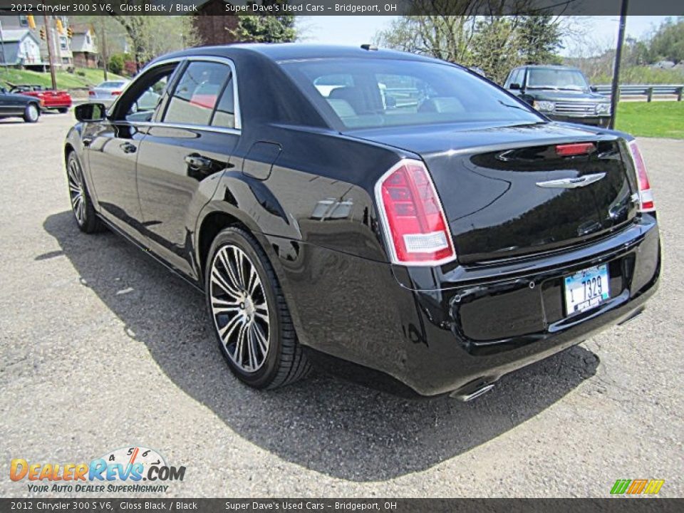 2012 Chrysler 300 S V6 Gloss Black / Black Photo #4
