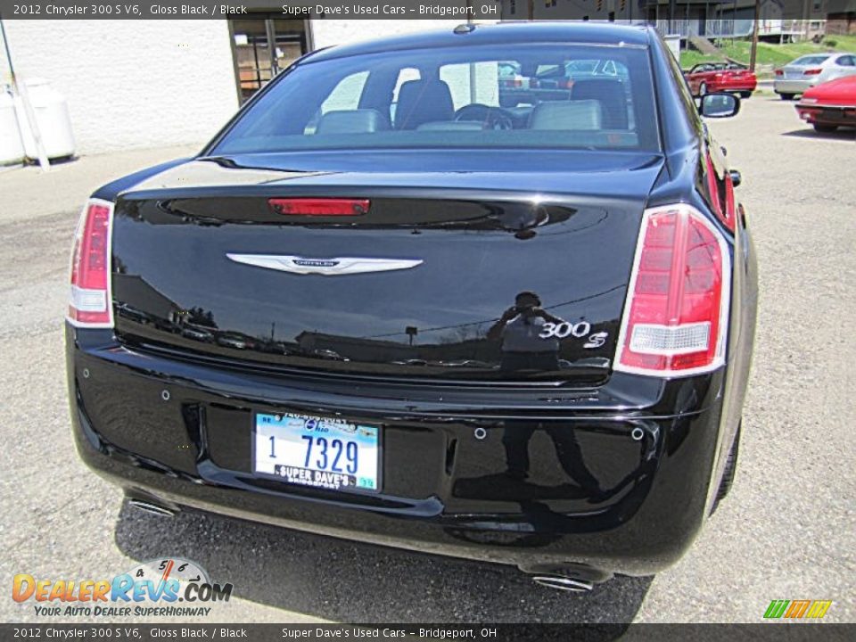 2012 Chrysler 300 S V6 Gloss Black / Black Photo #6