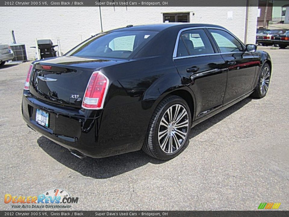 2012 Chrysler 300 S V6 Gloss Black / Black Photo #7