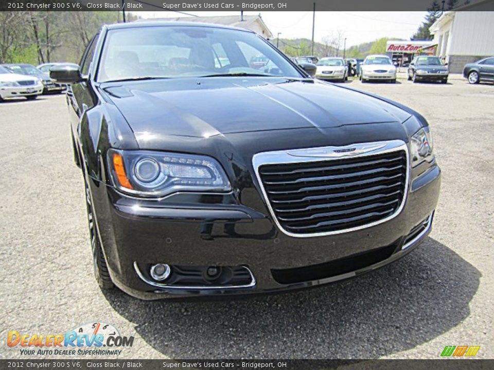 2012 Chrysler 300 S V6 Gloss Black / Black Photo #11