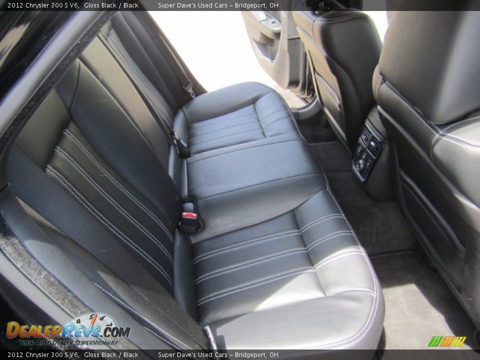 2012 Chrysler 300 S V6 Gloss Black / Black Photo #22