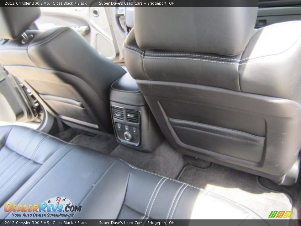 2012 Chrysler 300 S V6 Gloss Black / Black Photo #24