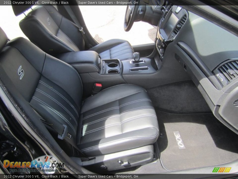 2012 Chrysler 300 S V6 Gloss Black / Black Photo #26