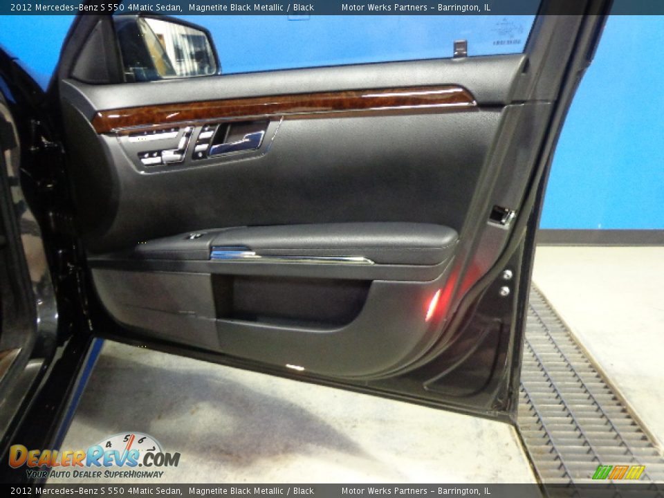 2012 Mercedes-Benz S 550 4Matic Sedan Magnetite Black Metallic / Black Photo #29