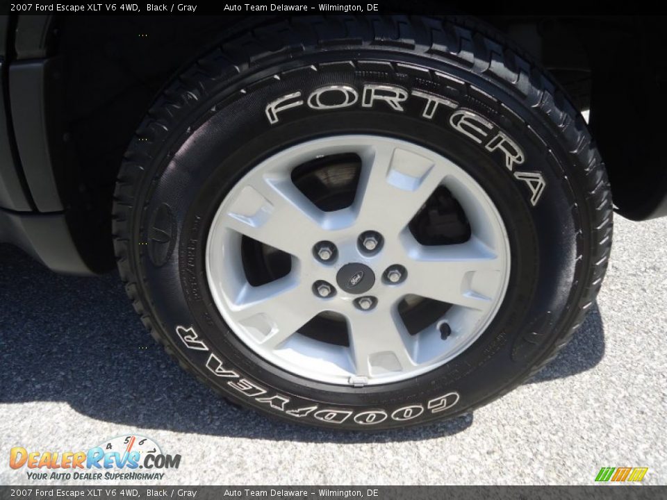 2007 Ford Escape XLT V6 4WD Black / Gray Photo #10