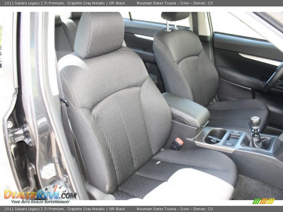 2011 Subaru Legacy 2.5i Premium Graphite Gray Metallic / Off-Black Photo #16