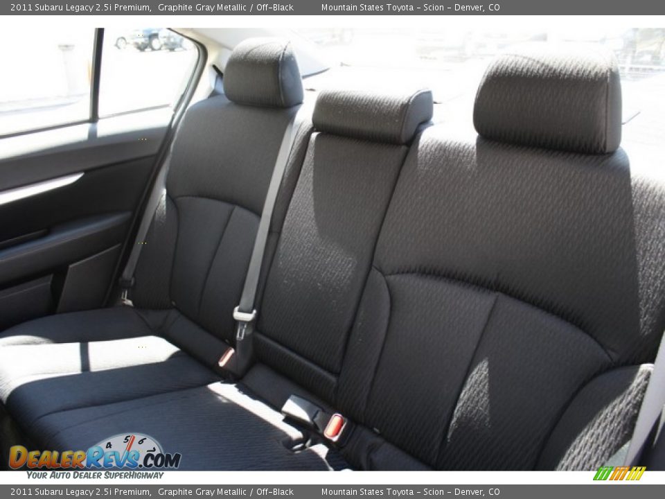 2011 Subaru Legacy 2.5i Premium Graphite Gray Metallic / Off-Black Photo #19