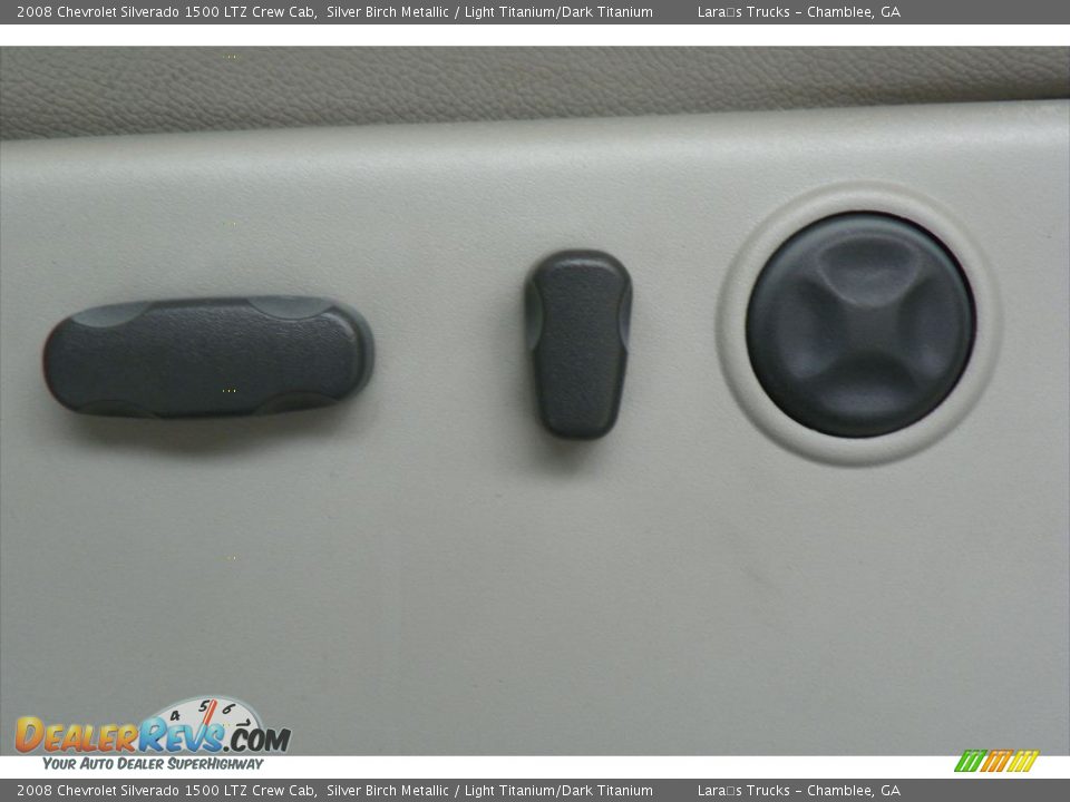 2008 Chevrolet Silverado 1500 LTZ Crew Cab Silver Birch Metallic / Light Titanium/Dark Titanium Photo #18