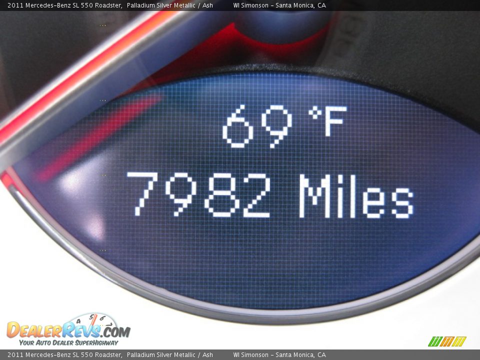 2011 Mercedes-Benz SL 550 Roadster Palladium Silver Metallic / Ash Photo #12