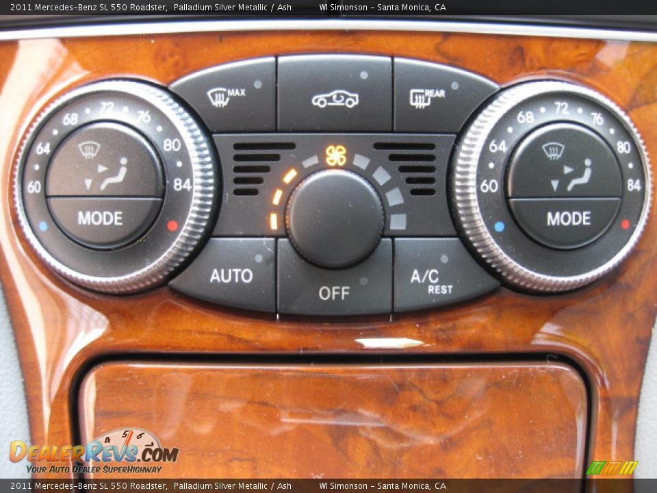 2011 Mercedes-Benz SL 550 Roadster Palladium Silver Metallic / Ash Photo #15