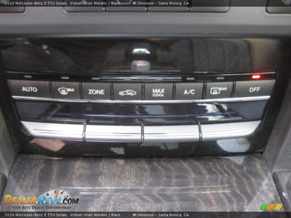2010 Mercedes-Benz E 550 Sedan Iridium Silver Metallic / Black Photo #13