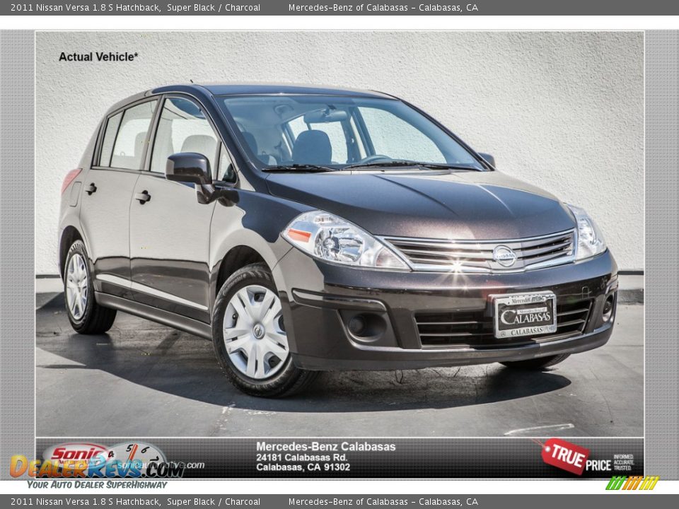 2011 Nissan Versa 1.8 S Hatchback Super Black / Charcoal Photo #1