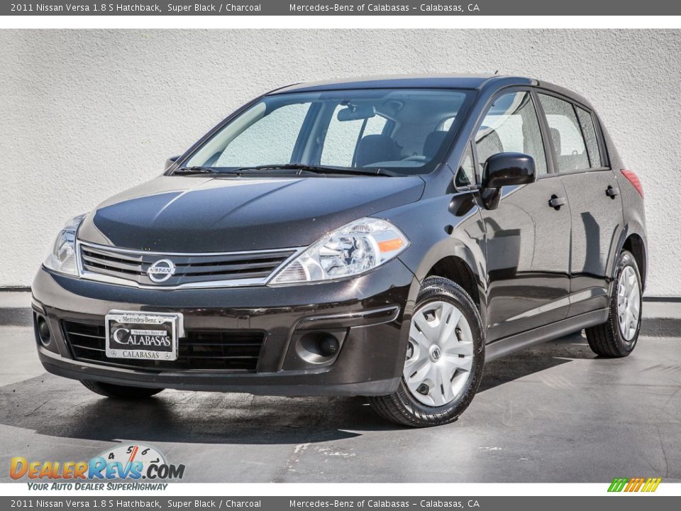 2011 Nissan Versa 1.8 S Hatchback Super Black / Charcoal Photo #13