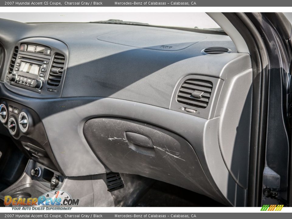 2007 Hyundai Accent GS Coupe Charcoal Gray / Black Photo #20