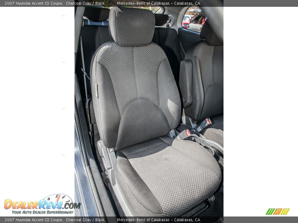 2007 Hyundai Accent GS Coupe Charcoal Gray / Black Photo #23