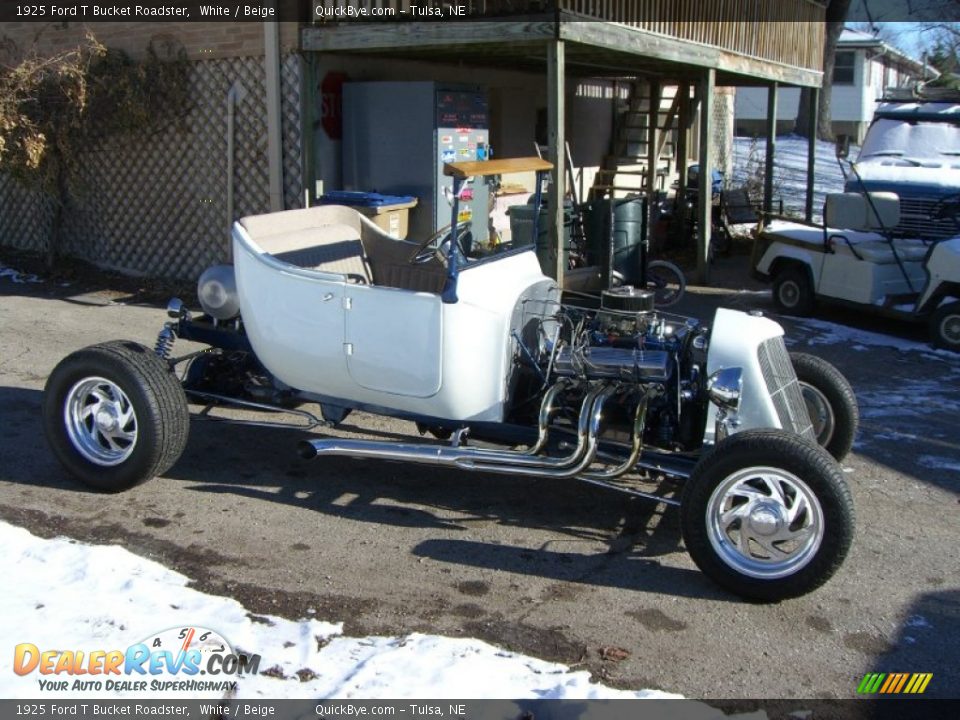 1925 Ford T Bucket Roadster White / Beige Photo #29