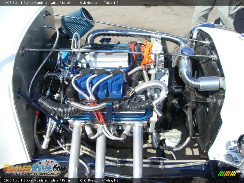 1925 Ford T Bucket Roadster White / Beige Photo #33