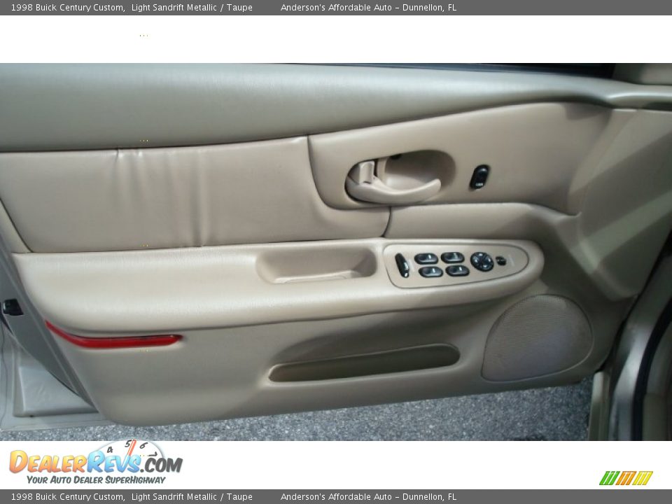 1998 Buick Century Custom Light Sandrift Metallic / Taupe Photo #9