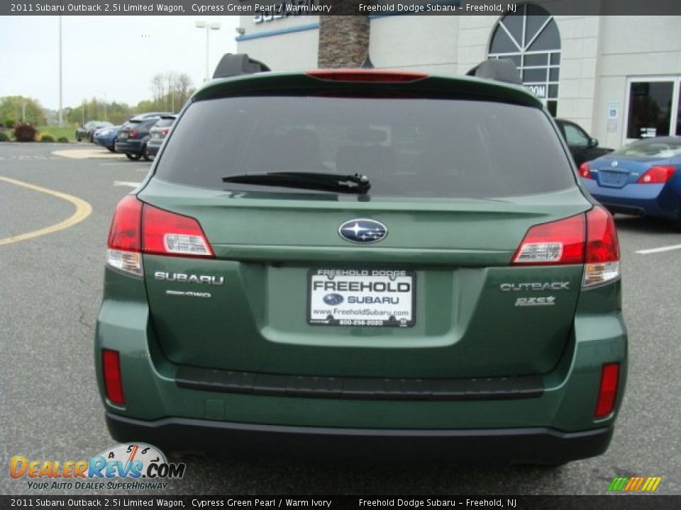 2011 Subaru Outback 2.5i Limited Wagon Cypress Green Pearl / Warm Ivory Photo #5