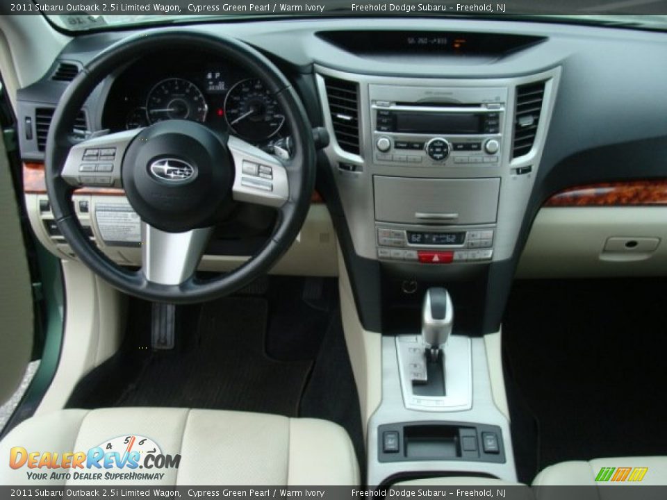 2011 Subaru Outback 2.5i Limited Wagon Cypress Green Pearl / Warm Ivory Photo #11