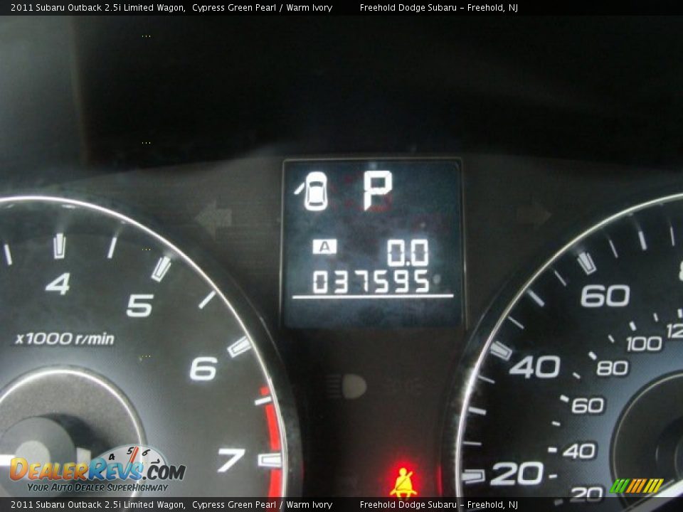 2011 Subaru Outback 2.5i Limited Wagon Cypress Green Pearl / Warm Ivory Photo #13