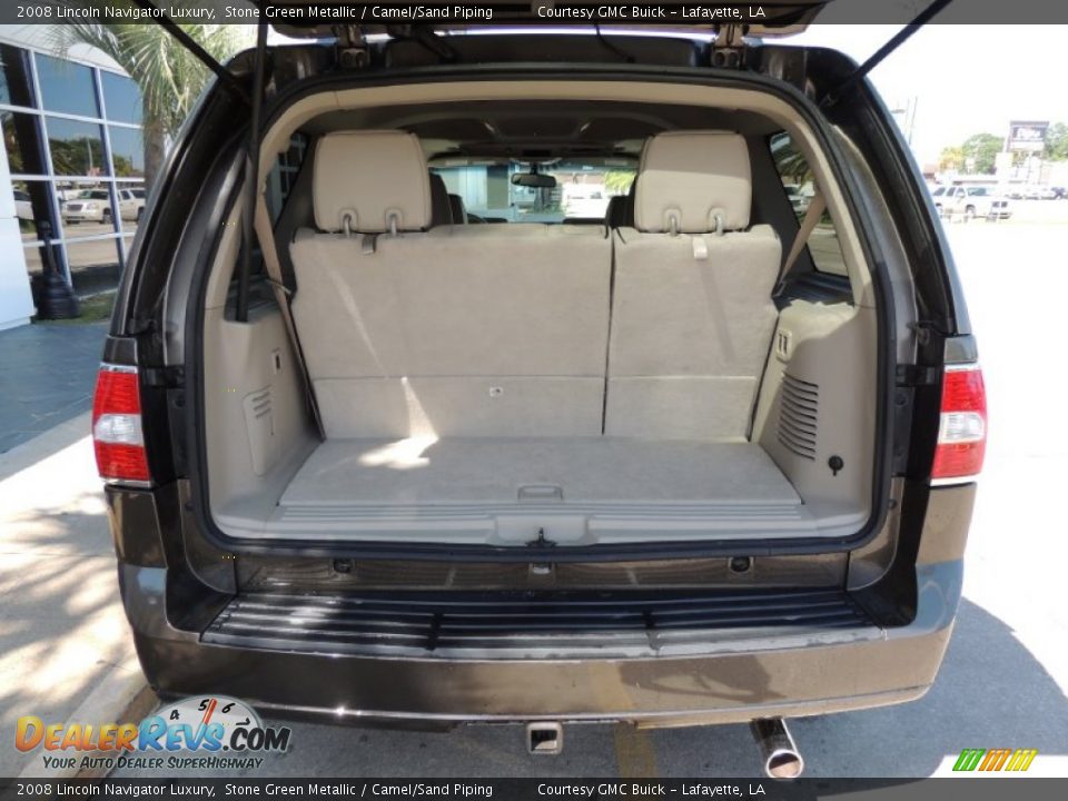 2008 Lincoln Navigator Luxury Stone Green Metallic / Camel/Sand Piping Photo #4