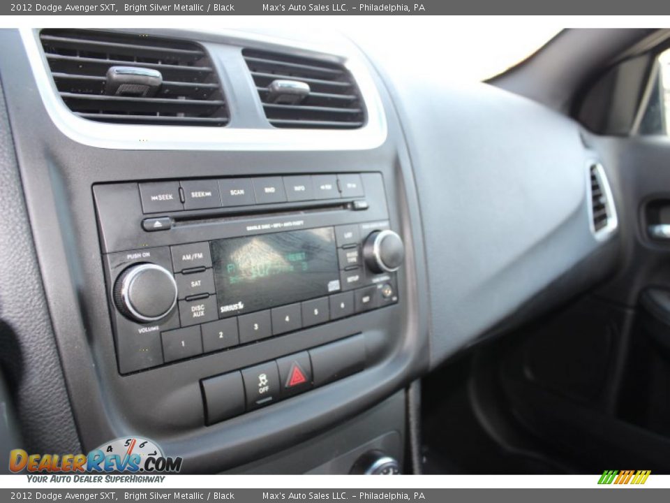 2012 Dodge Avenger SXT Bright Silver Metallic / Black Photo #33