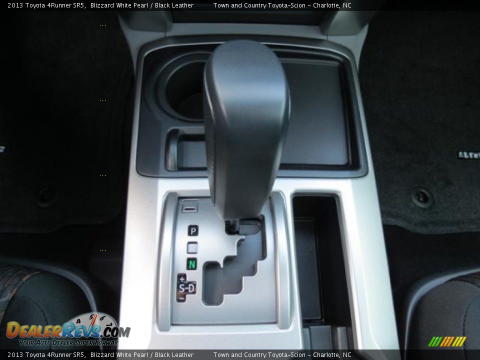 2013 Toyota 4Runner SR5 Blizzard White Pearl / Black Leather Photo #18