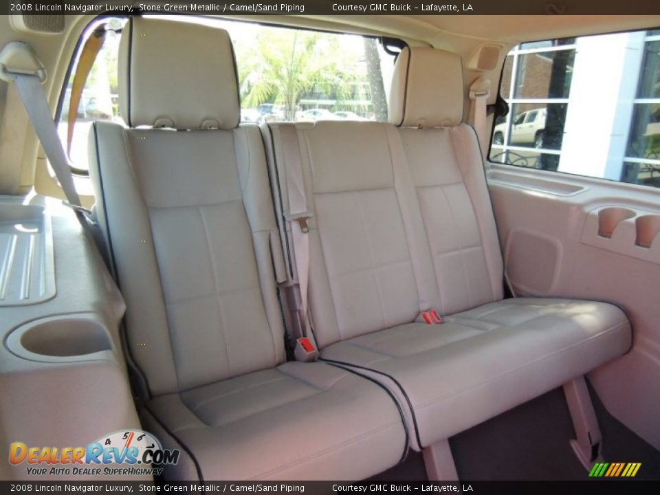 2008 Lincoln Navigator Luxury Stone Green Metallic / Camel/Sand Piping Photo #10