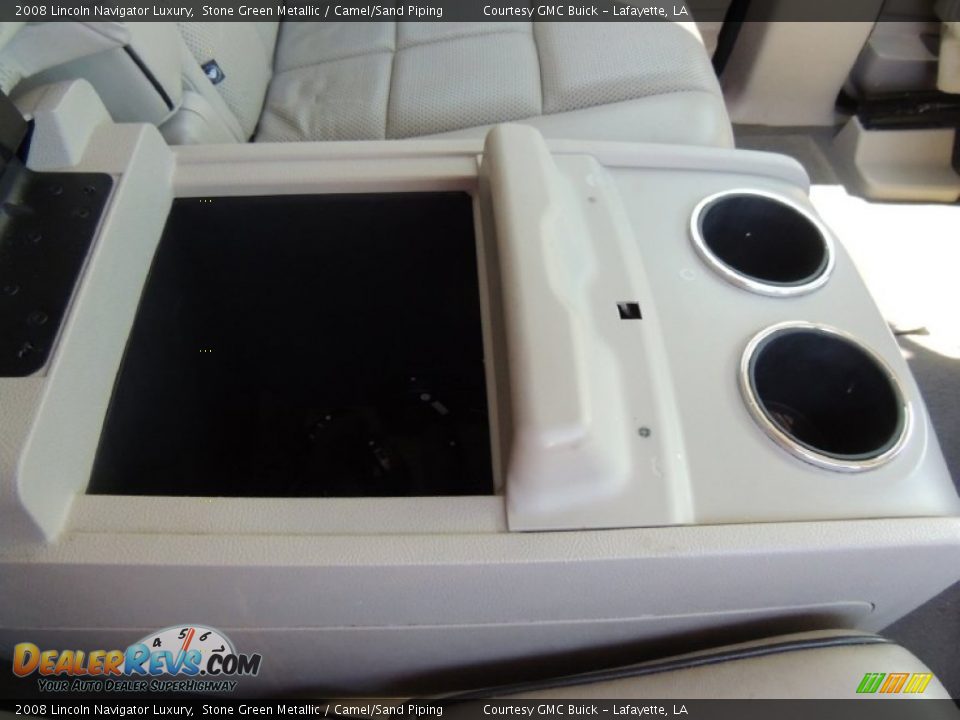 2008 Lincoln Navigator Luxury Stone Green Metallic / Camel/Sand Piping Photo #11