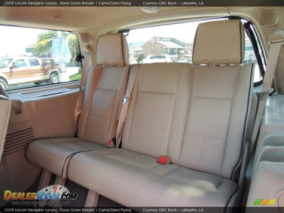 2008 Lincoln Navigator Luxury Stone Green Metallic / Camel/Sand Piping Photo #16