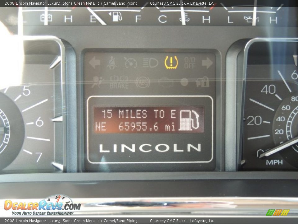2008 Lincoln Navigator Luxury Stone Green Metallic / Camel/Sand Piping Photo #22