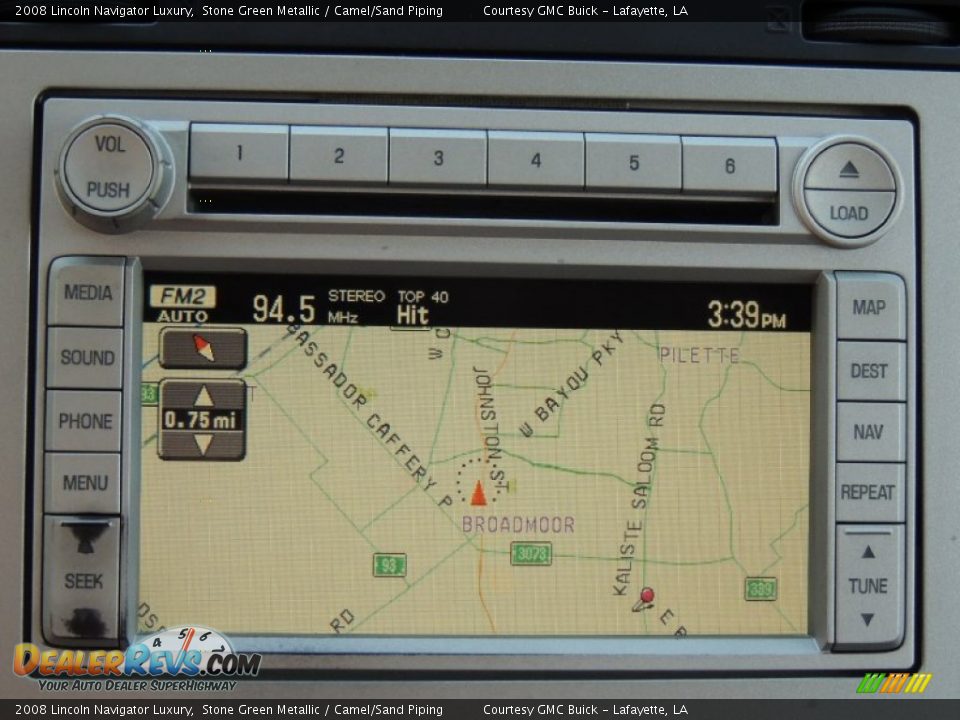 2008 Lincoln Navigator Luxury Stone Green Metallic / Camel/Sand Piping Photo #25