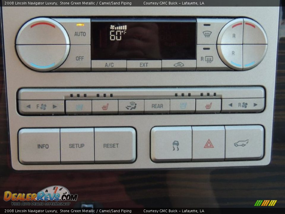 2008 Lincoln Navigator Luxury Stone Green Metallic / Camel/Sand Piping Photo #26