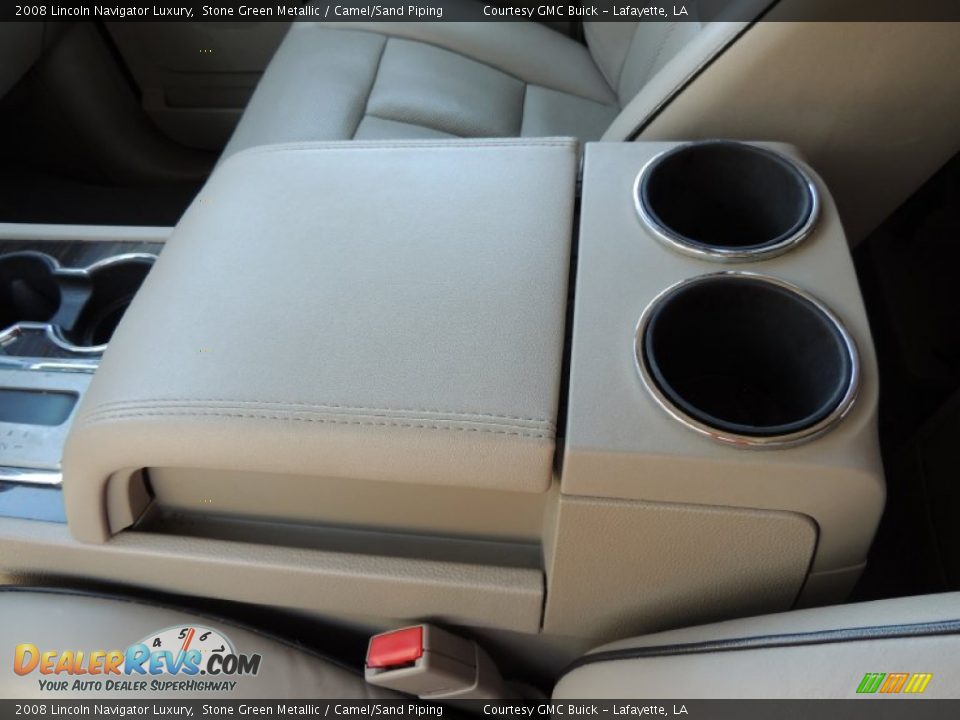 2008 Lincoln Navigator Luxury Stone Green Metallic / Camel/Sand Piping Photo #29