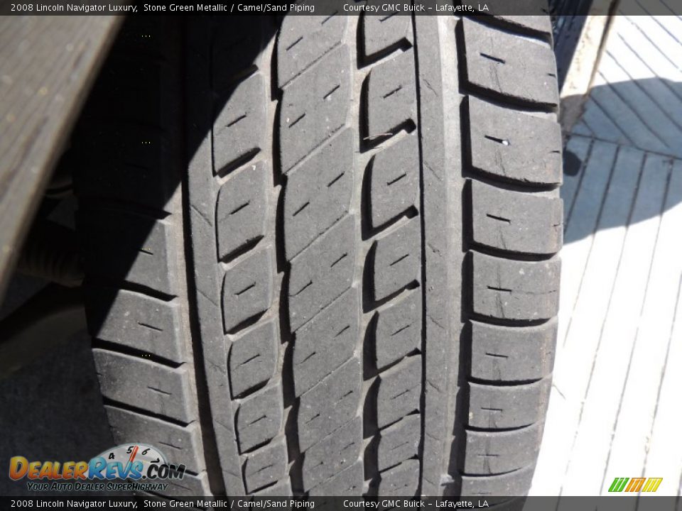 2008 Lincoln Navigator Luxury Stone Green Metallic / Camel/Sand Piping Photo #33