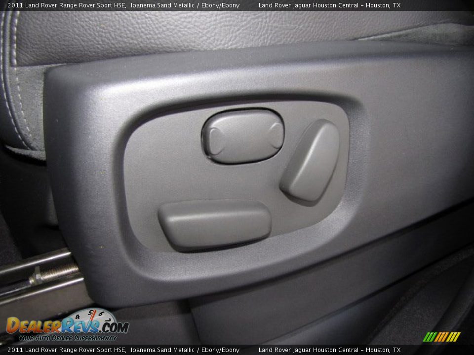 Controls of 2011 Land Rover Range Rover Sport HSE Photo #26