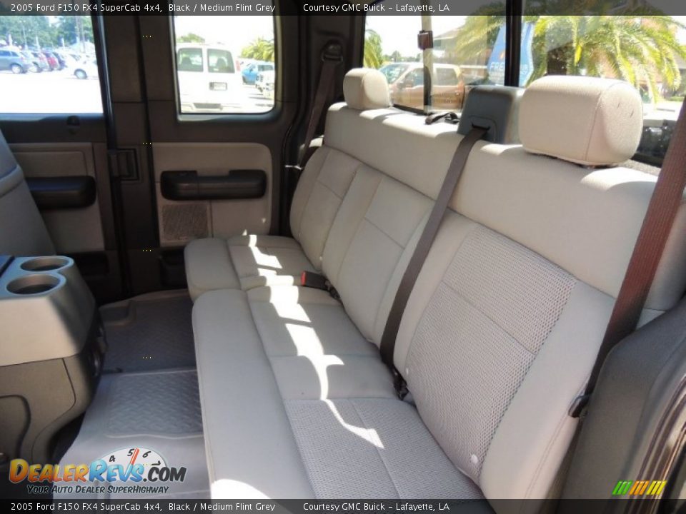 2005 Ford F150 FX4 SuperCab 4x4 Black / Medium Flint Grey Photo #8