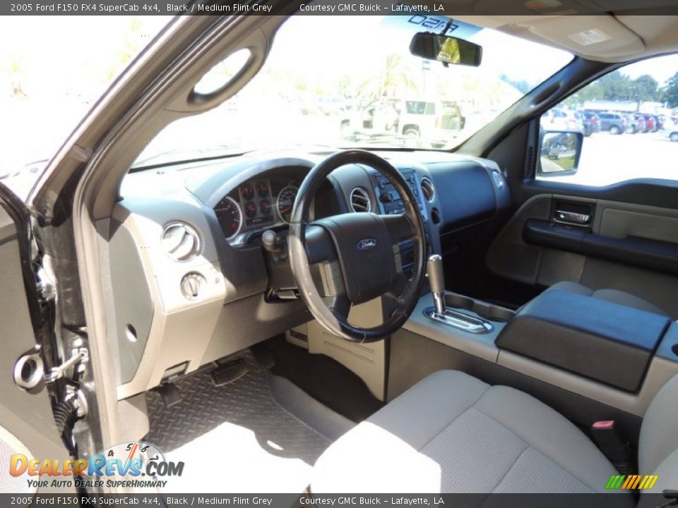2005 Ford F150 FX4 SuperCab 4x4 Black / Medium Flint Grey Photo #10