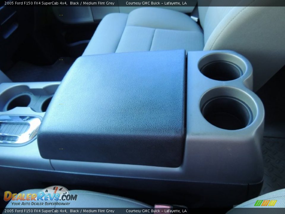 2005 Ford F150 FX4 SuperCab 4x4 Black / Medium Flint Grey Photo #19