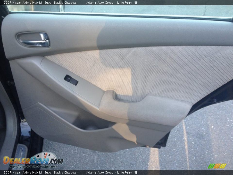 2007 Nissan Altima Hybrid Super Black / Charcoal Photo #22