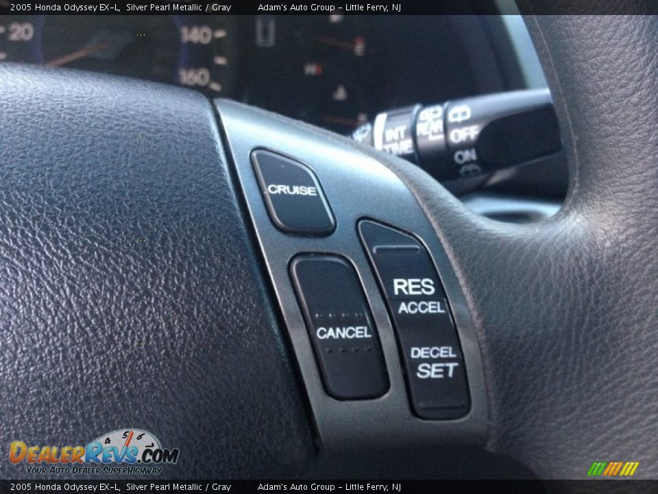 2005 Honda Odyssey EX-L Silver Pearl Metallic / Gray Photo #13