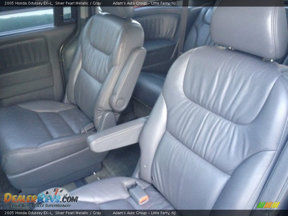 2005 Honda Odyssey EX-L Silver Pearl Metallic / Gray Photo #20