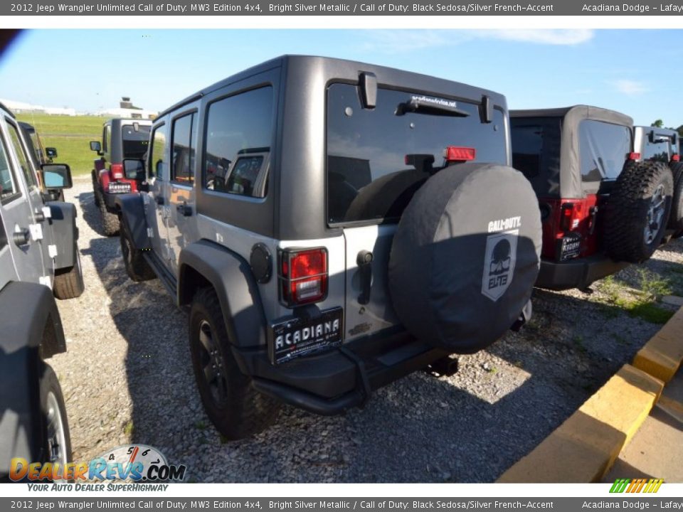 2012 Jeep Wrangler Unlimited Call of Duty: MW3 Edition 4x4 Bright Silver Metallic / Call of Duty: Black Sedosa/Silver French-Accent Photo #2