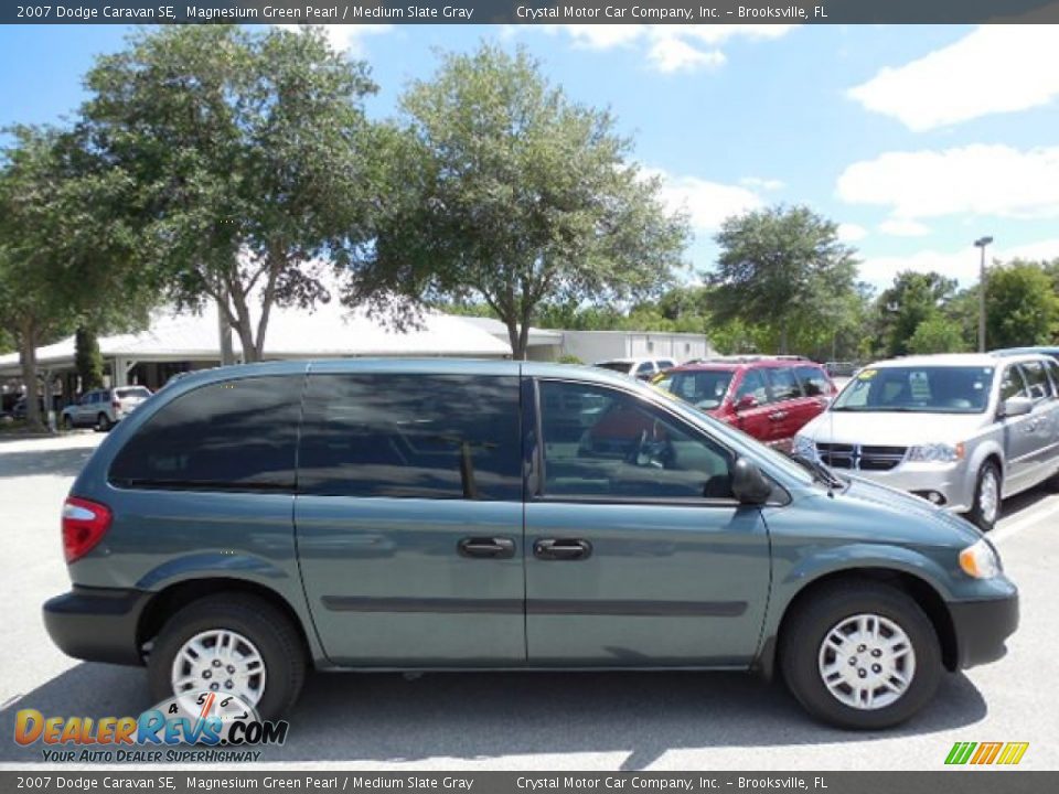 2007 Dodge Caravan SE Magnesium Green Pearl / Medium Slate Gray Photo #11