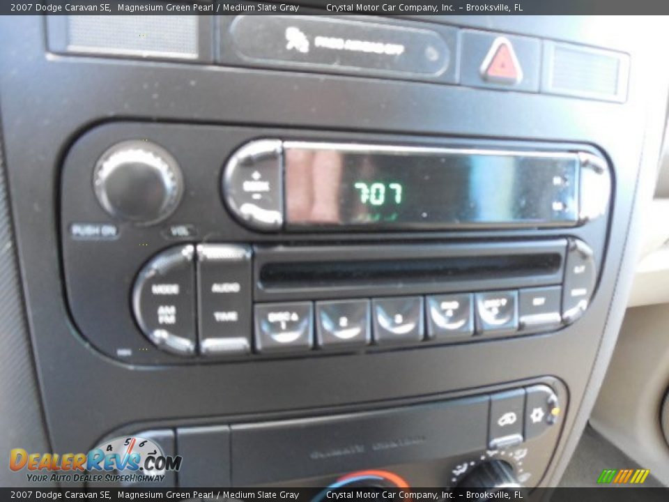 2007 Dodge Caravan SE Magnesium Green Pearl / Medium Slate Gray Photo #21