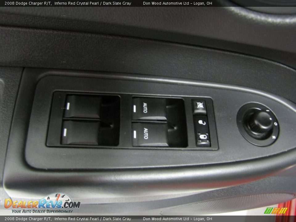 Controls of 2008 Dodge Charger R/T Photo #10