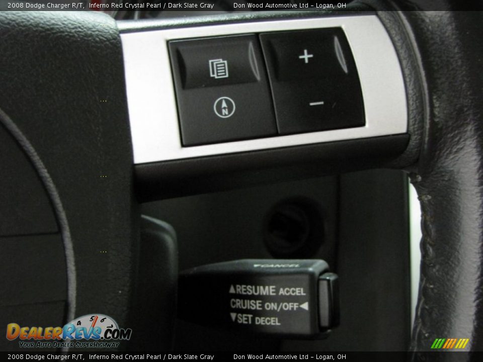 Controls of 2008 Dodge Charger R/T Photo #16